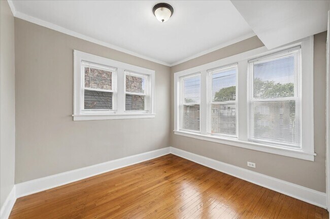 Building Photo - 7730 S Essex Ave