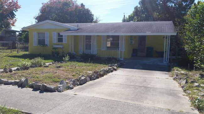 Primary Photo - 3 Bed 1 Bath Home | Pet Friendly | Fenced ...