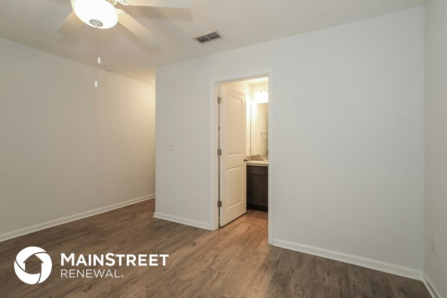 Building Photo - 551 Eiseman Wy