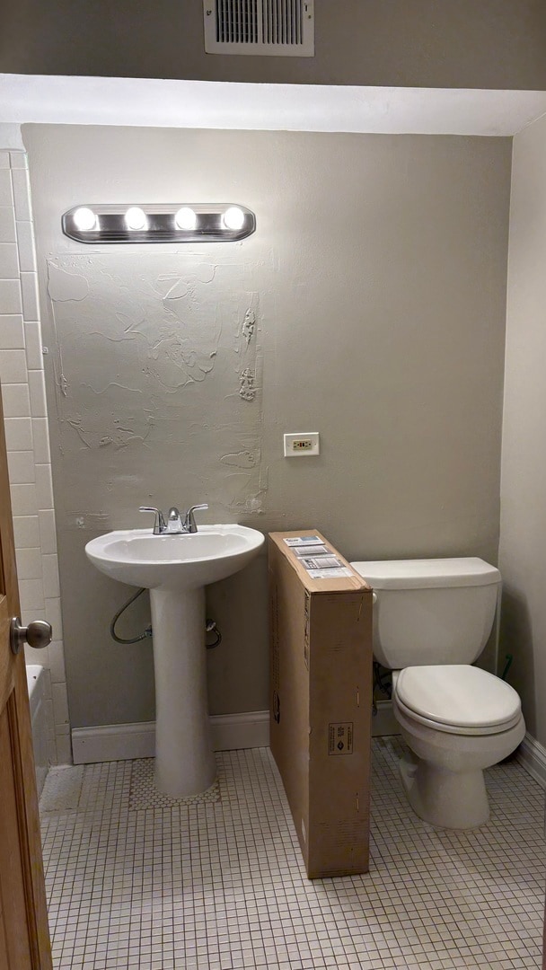 Building Photo - 9717 Bianco Terrace