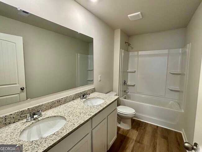 Building Photo - 2910 Daxton Ln