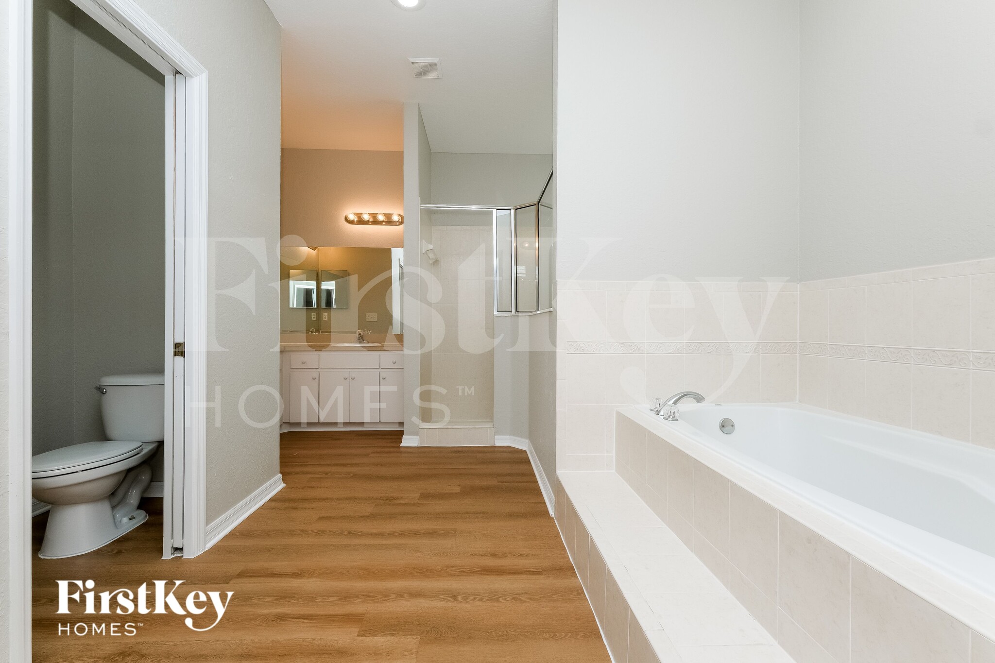 Building Photo - 2754 Berkford Cir