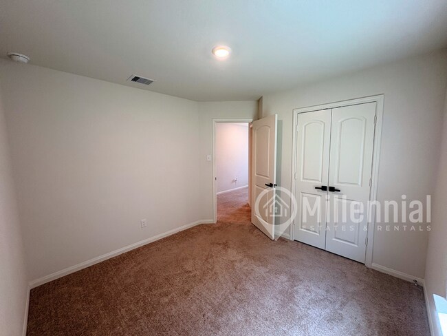 Building Photo - 24009 Wilde Dr