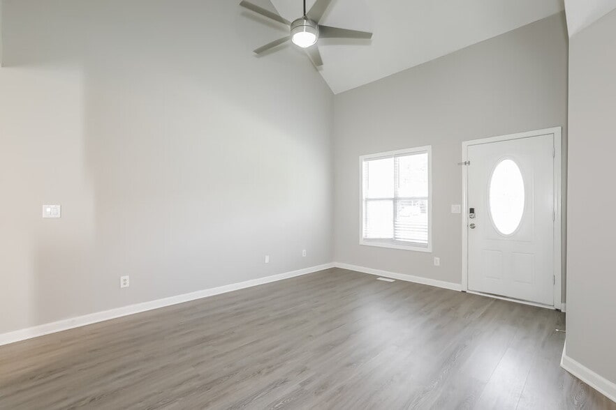 Building Photo - 304 Mary Alice Dr