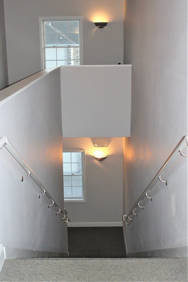 Building Photo - 4511 Twain Cir