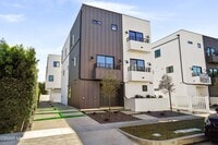 Building Photo - 10906 Hesby St