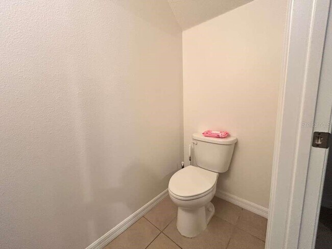 Building Photo - 471 Arbor Lakes Dr