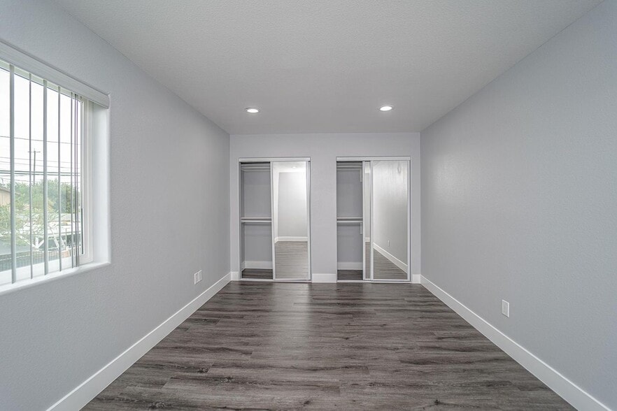 Building Photo - 1309 E Pacific Coast Hwy