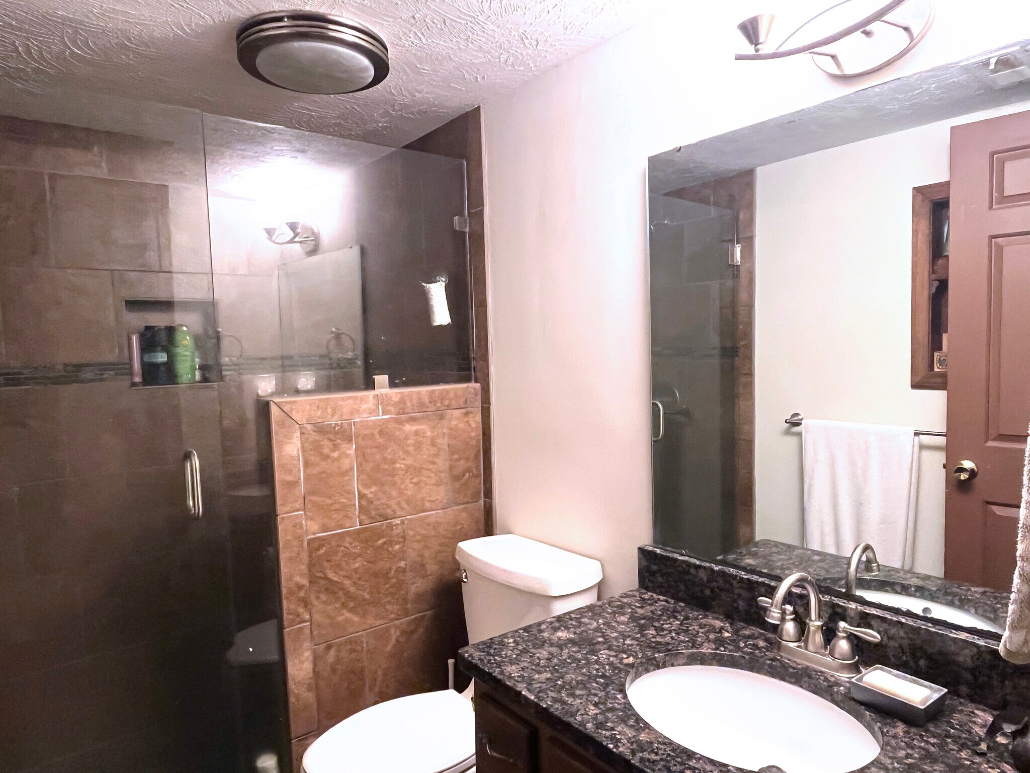 Building Photo - 9124 S Pointe Ridge Ln