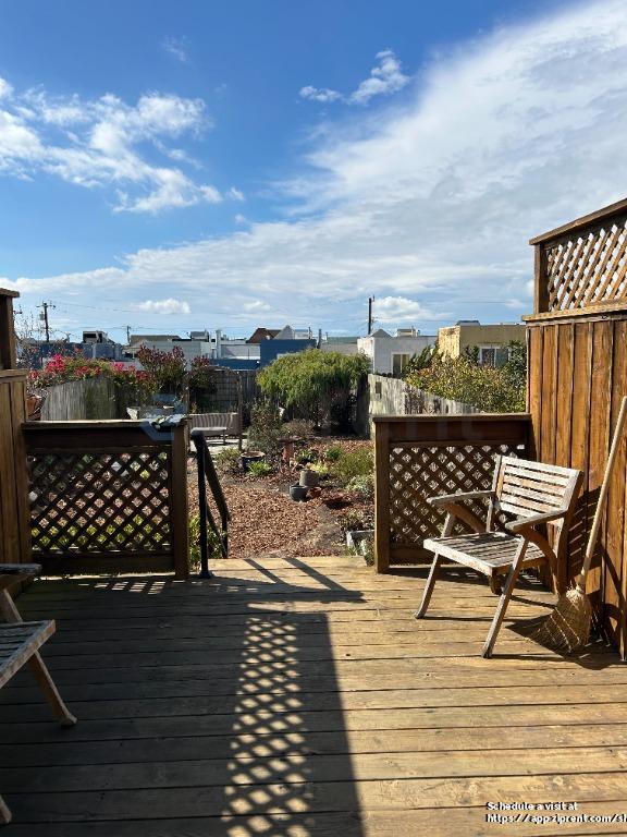 Building Photo - 1763 42nd Ave