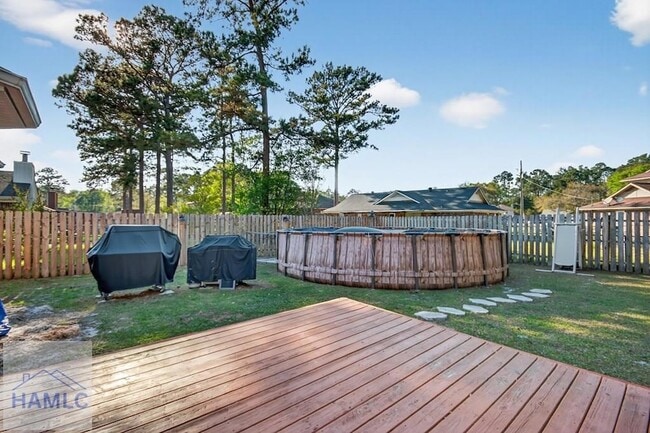 Building Photo - 606 Windhaven Dr