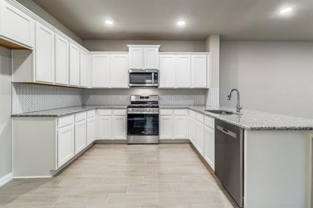 Building Photo - 3740 Paradise Way