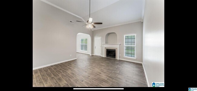 Building Photo - 683 Waterford Ln