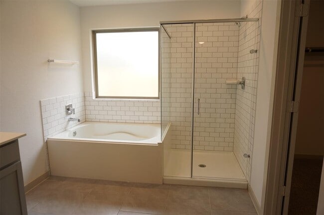 Building Photo - 3966 Canyon Shore Ln