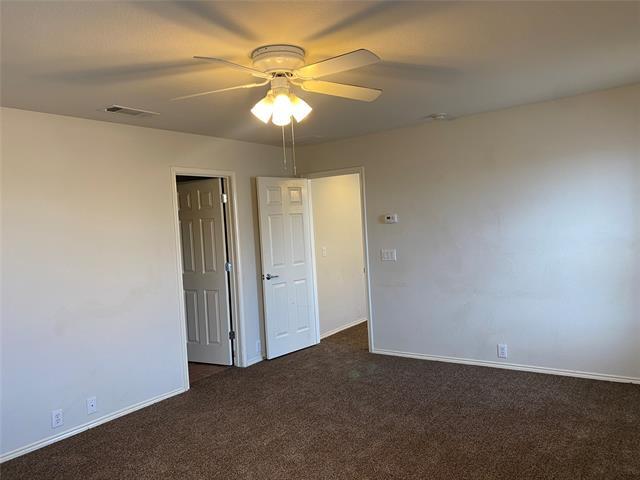 Building Photo - 2725 Hyde Park Dr