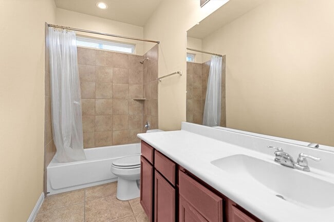 Building Photo - 24734 Colonial Maple Dr