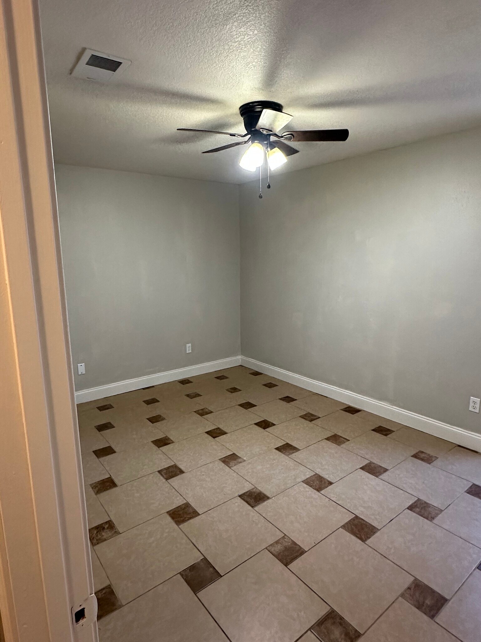 Master Bedroom - 11620 Chemstrand Rd