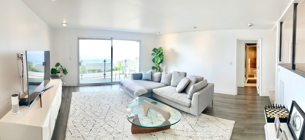 Balcony off Living Room - 18203 Coastline Dr
