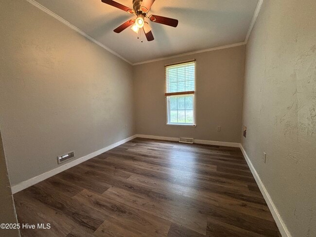 Building Photo - 180 Quails Cove