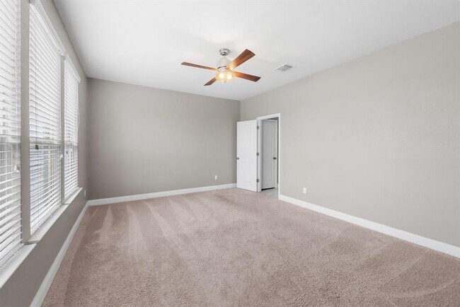 Building Photo - 408 Andele Way