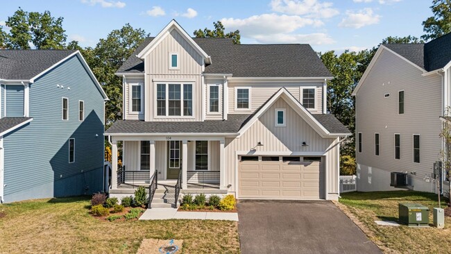 Building Photo - 104 Alabaster Ln