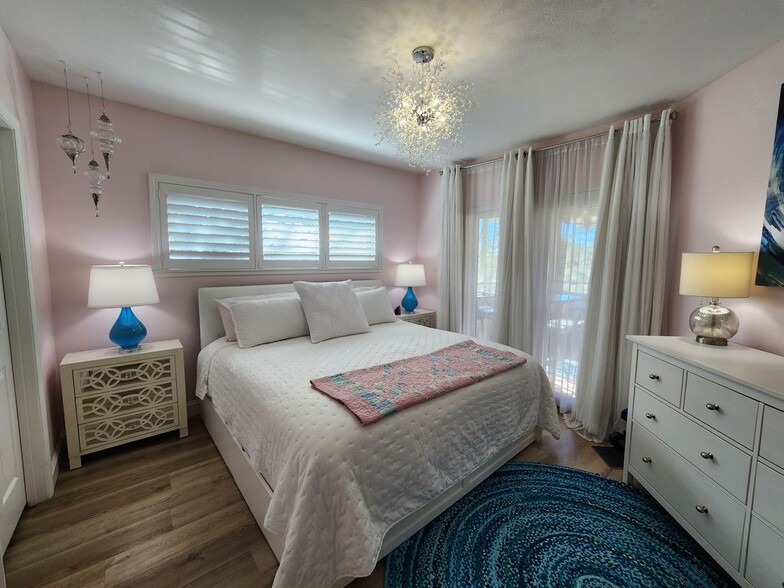 Building Photo - 1800 The Greens Way