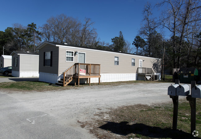 Primary Photo - Peaceful Lane Mobile Home Park