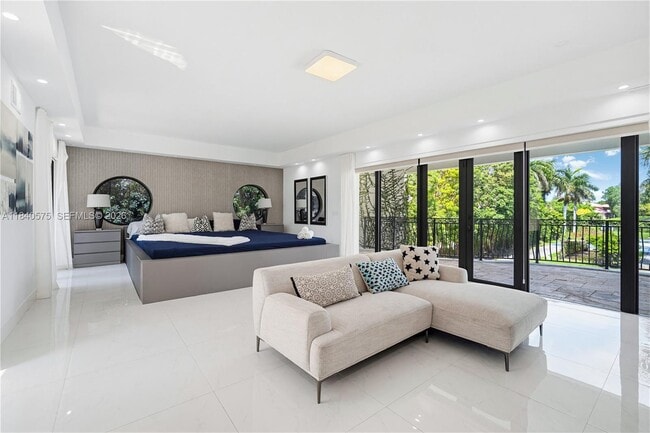 Building Photo - 14401 SW 63rd St