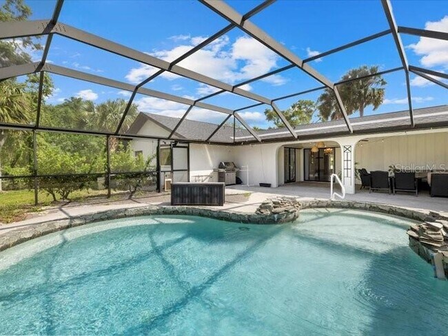 Building Photo - 15650 Prairie Creek Blvd