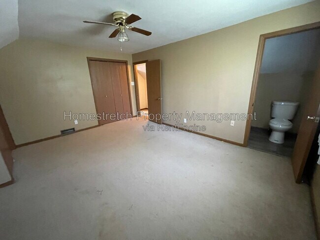 Building Photo - 6132 IL-162