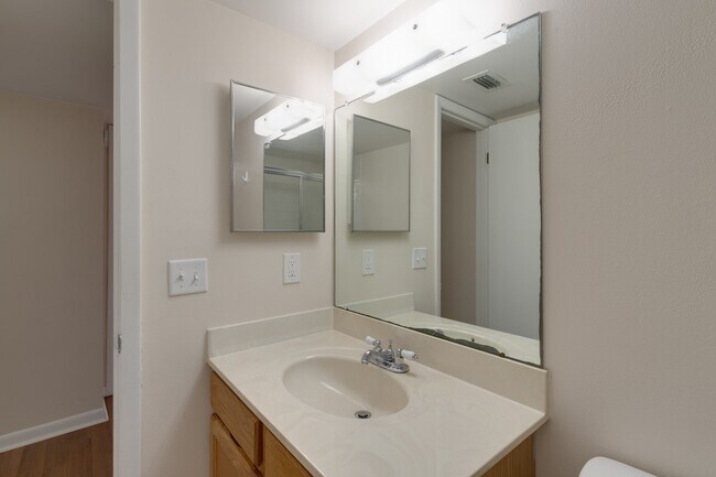 Building Photo - 2700 N Hwy A1A