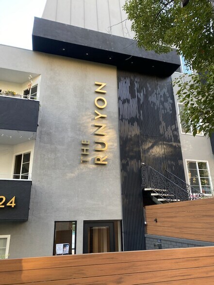 Building Photo - The Runyon