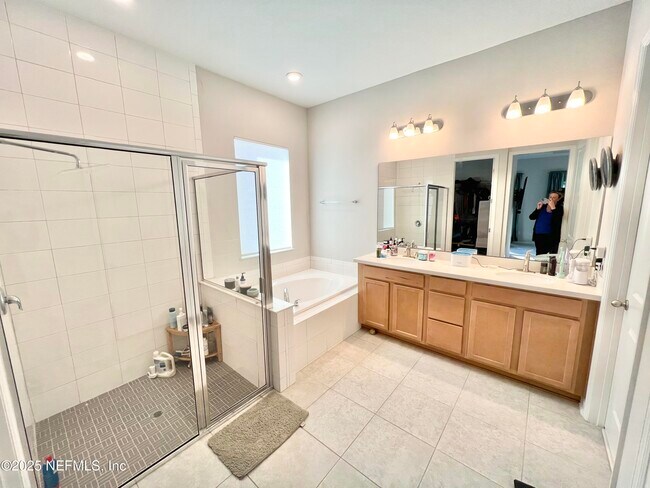 Building Photo - 453 Windley Dr