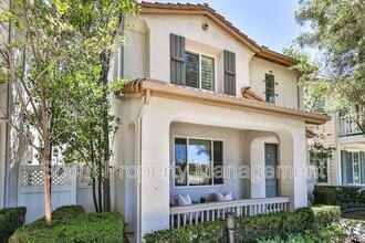 Building Photo - 28814 S Lake Dr