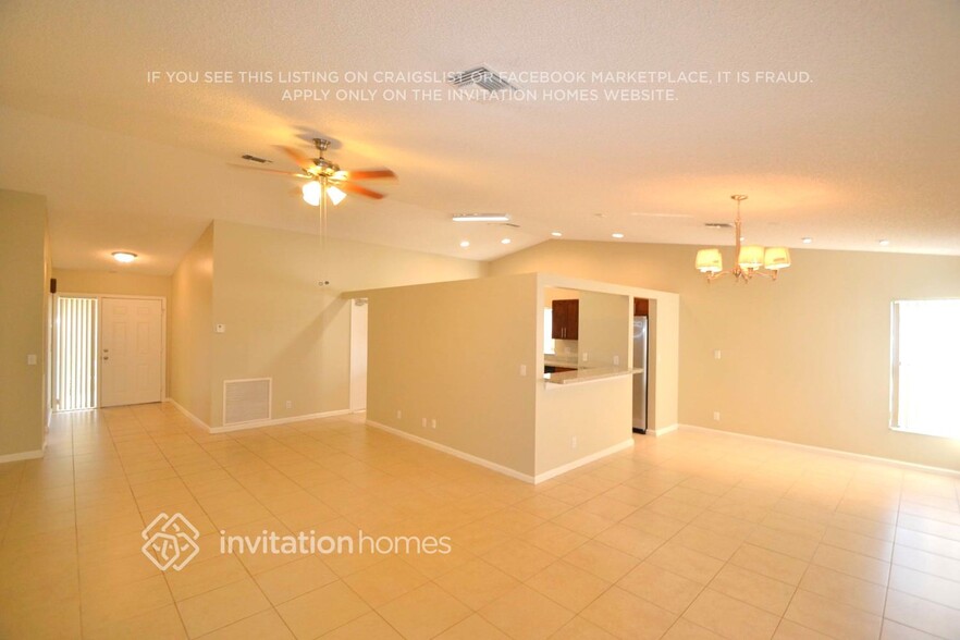 Building Photo - 9821 NW 41st Ct
