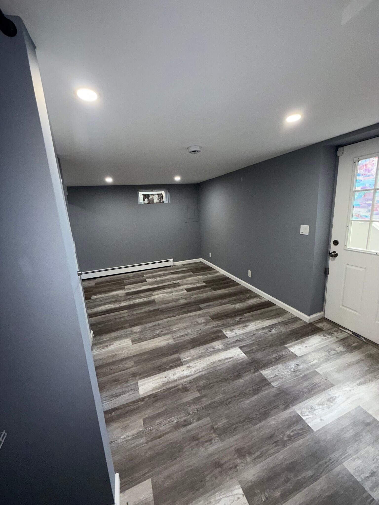 Building Photo - 8 Woody Pl