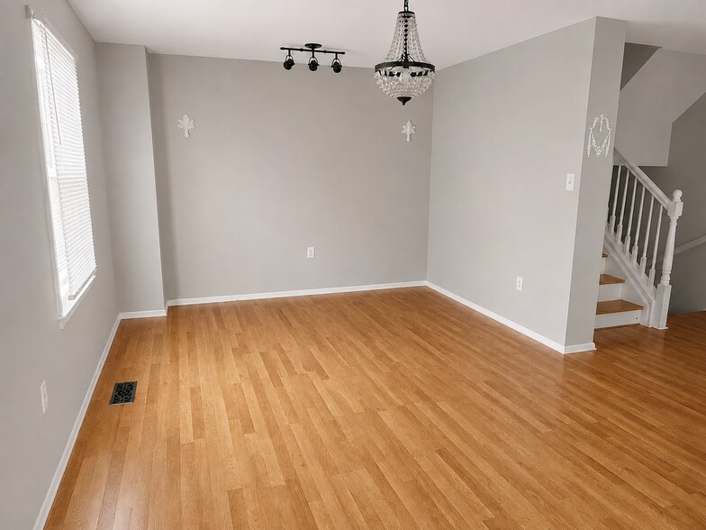 Building Photo - 4360 Greenberry Ln