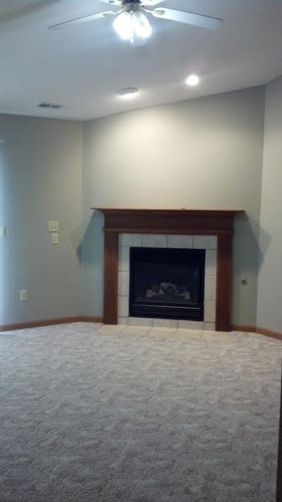 Building Photo - Spacious 2-Bed, 2-Bath Duplex with Attached Garage!