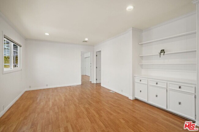 Building Photo - 29500 Heathercliff Rd