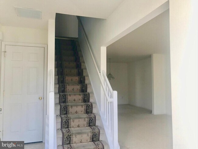Building Photo - 2604 Delancey Way