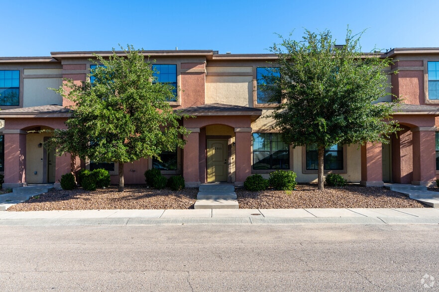 Building Photo - Edgerock Residential Townhomes