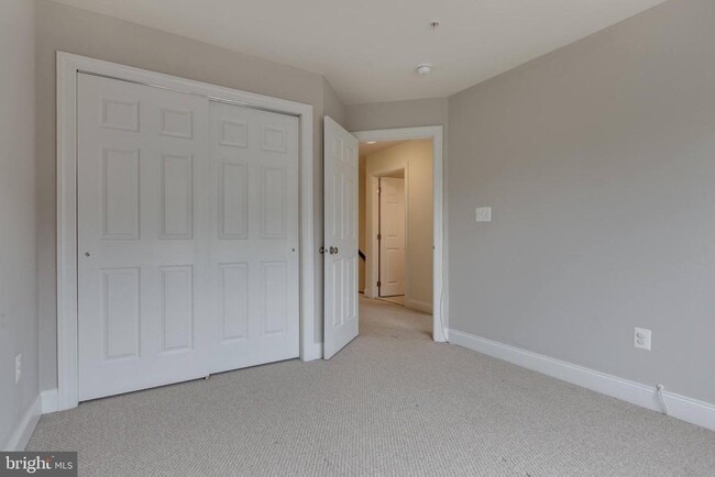 Building Photo - 2247 Brimstone Pl