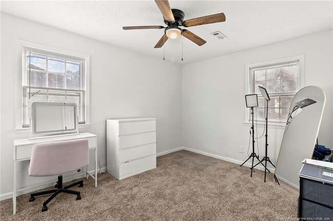 Building Photo - 5861 Columbine Rd