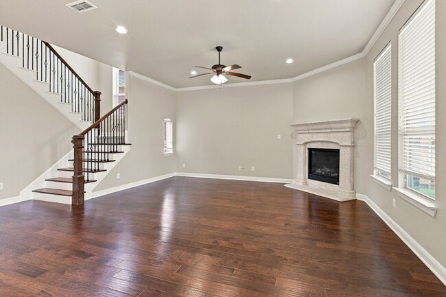 Building Photo - 1819 Park Highland Way