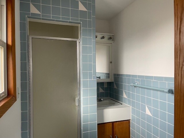 Building Photo - 13905 15 Mile Rd