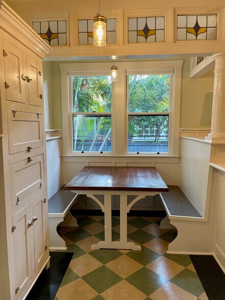 Built in nook - 2114 W Marjory Ave