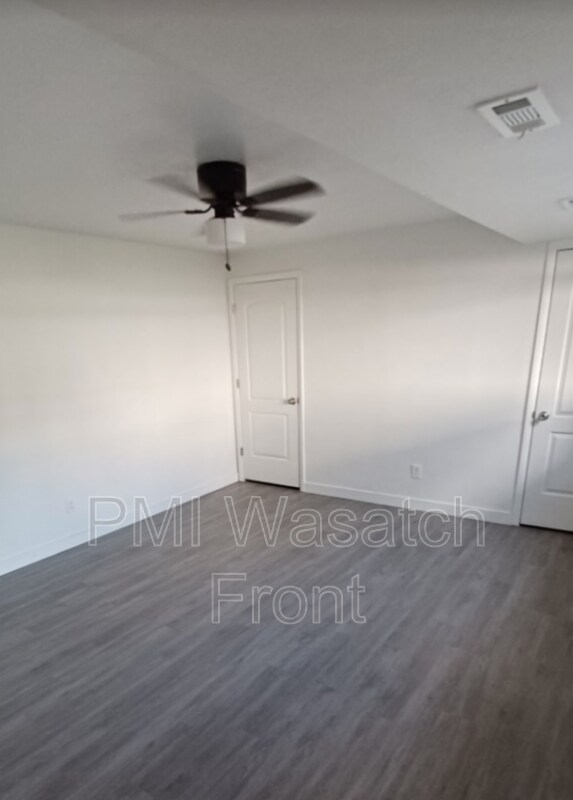 Building Photo - 209 W 4850 S