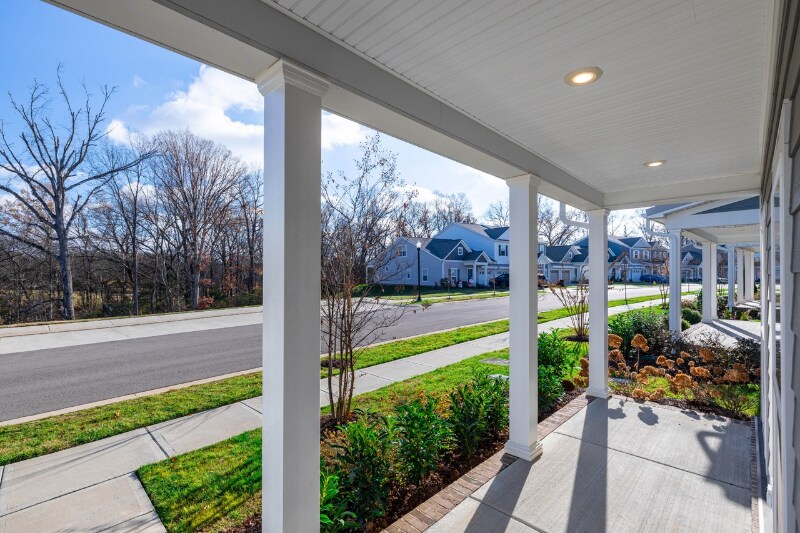 Building Photo - 6055 Gracious Dr