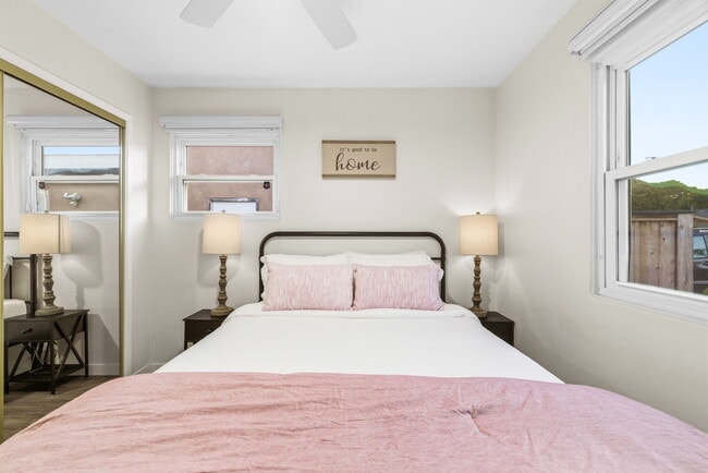 Building Photo - 1404 Lieta St