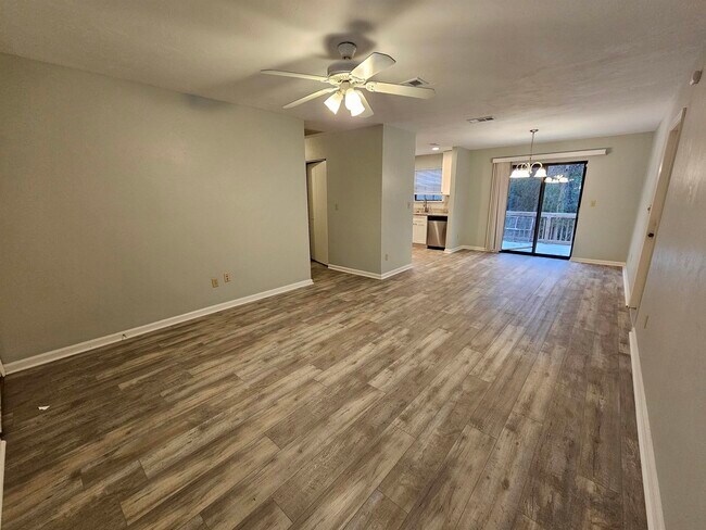 Building Photo - 8224 Hunters Ridge Trail